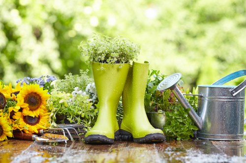Local garden renovation works including clearance and landscaping in Turnhamgreen
